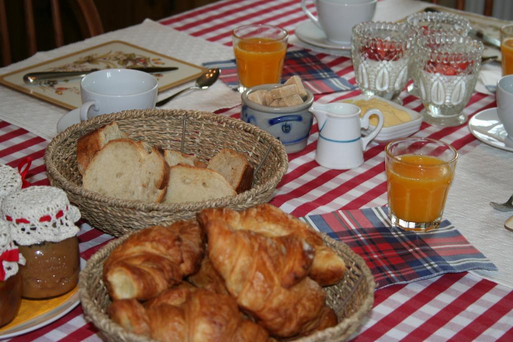 La Double Porte Bed and Breakfast Castéra-Verduzan Εξωτερικό φωτογραφία